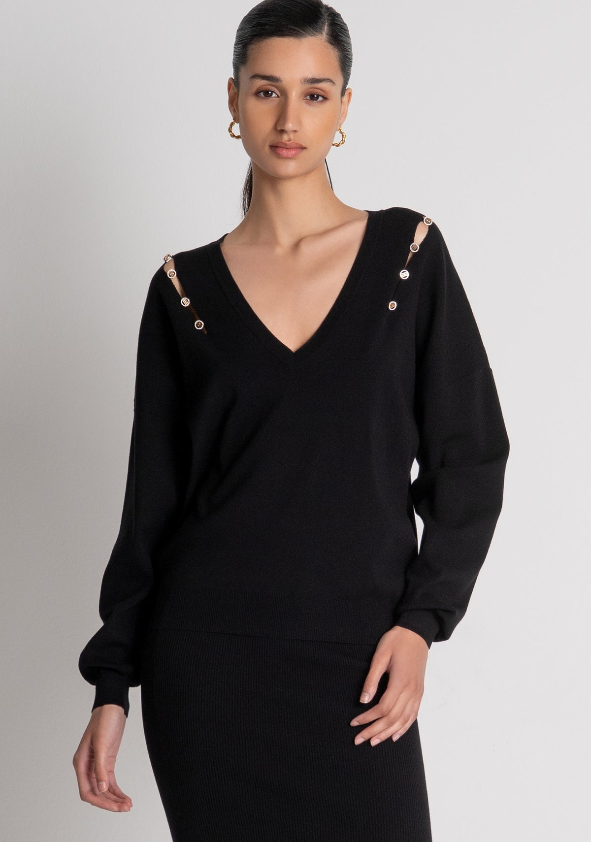 Maglia regular con scollo a V FS26WT7004K56501 FRACOMINA
