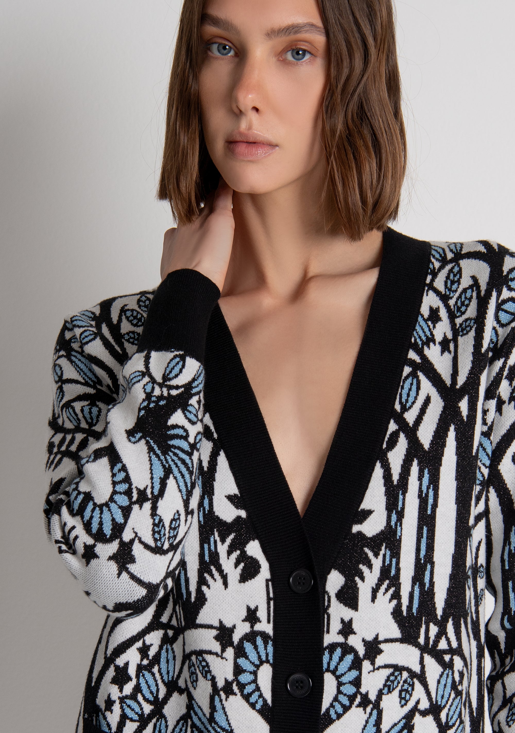 Cardigan regular in jacquard FS26WT8001K502F8 FRACOMINA