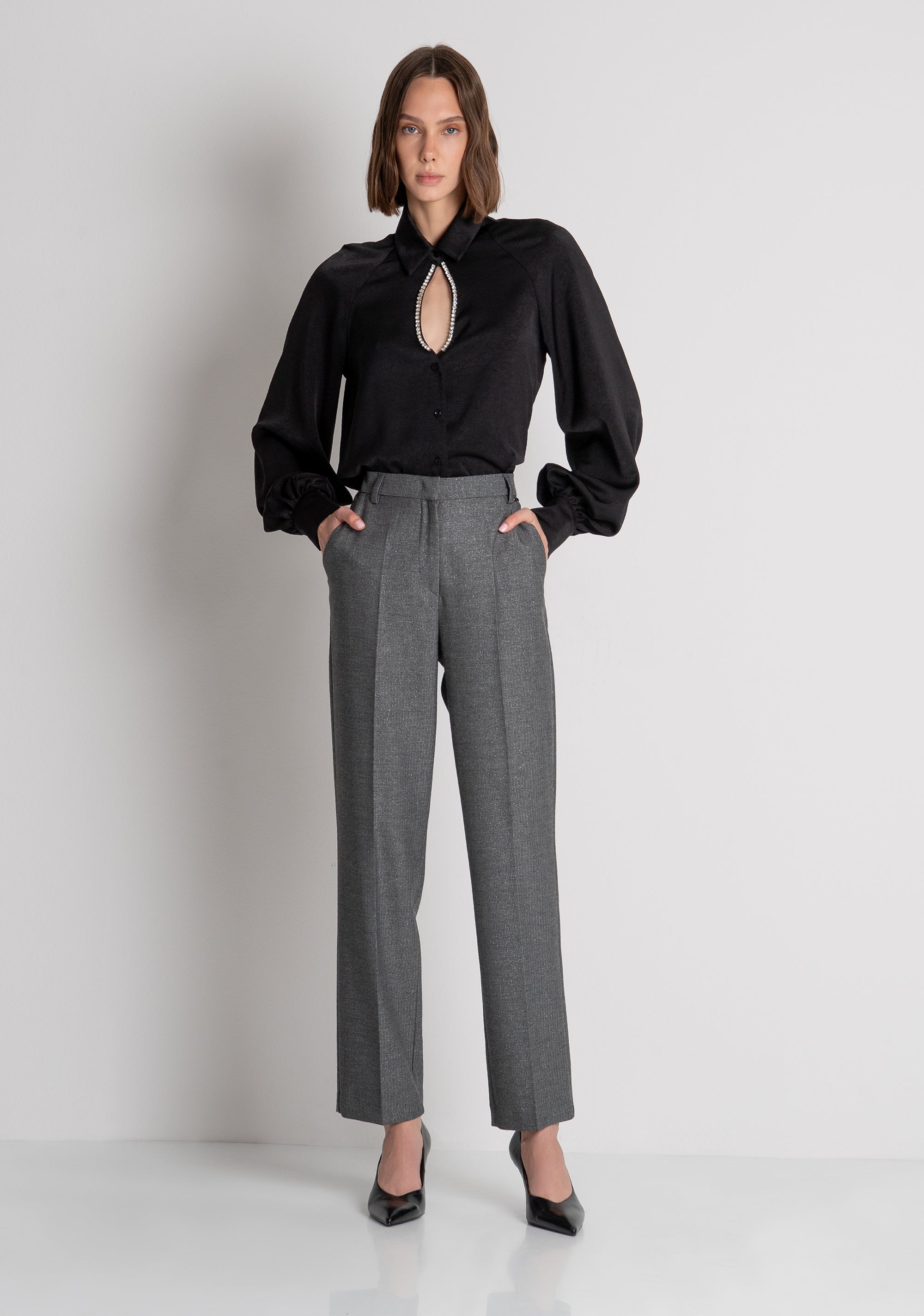 Pantalone regular modello chino in tessuto spigato FRACOMINA — immagine 1 di 5