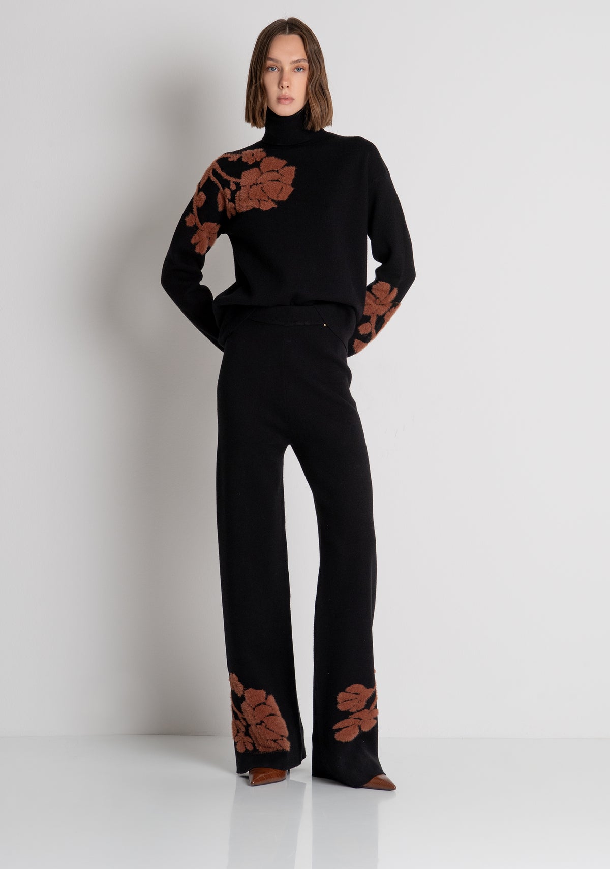 Pantalone wide a palazzo in maglia con jacquard floreale FS26WV3004K50201 FRACOMINA