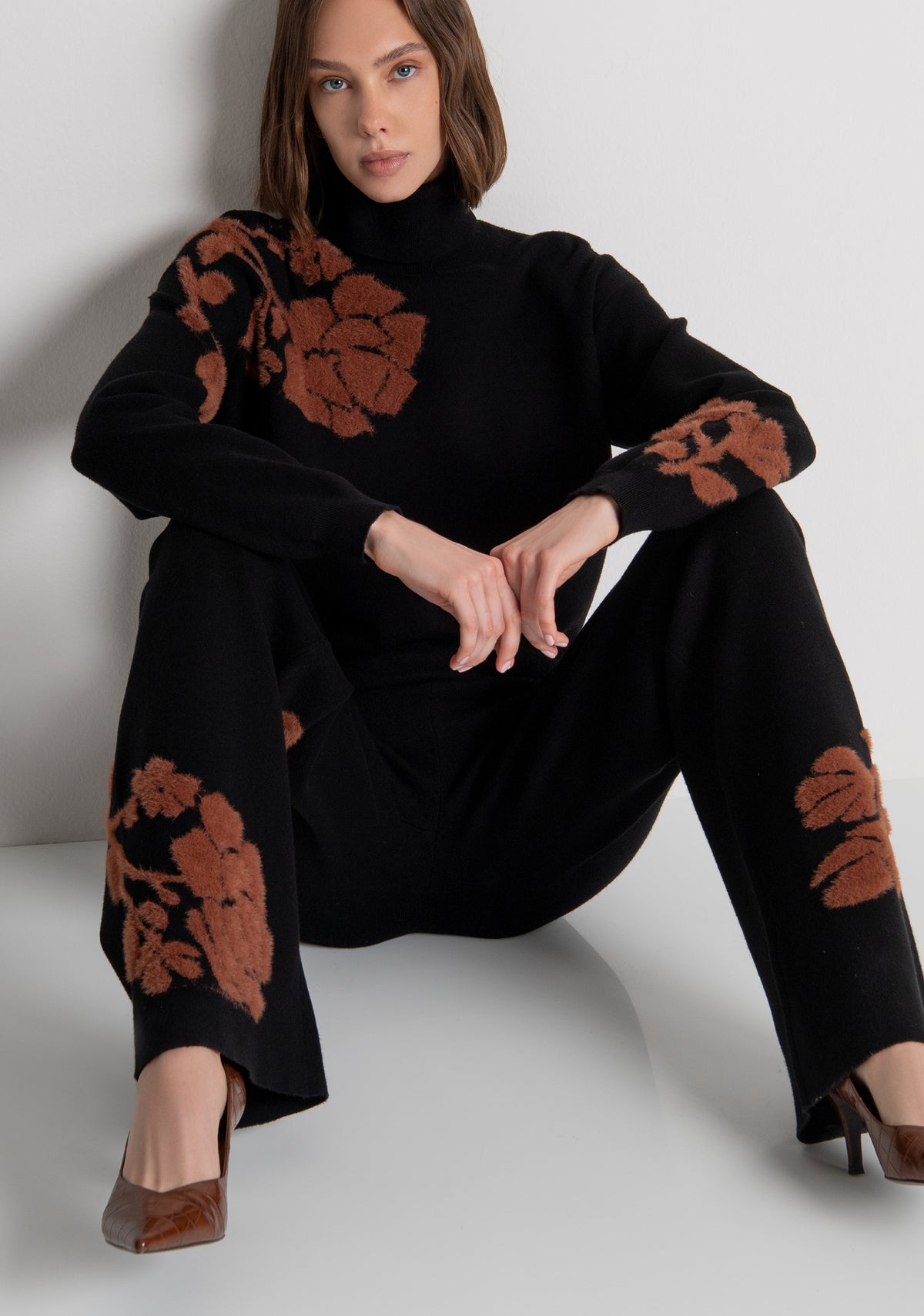 Pantalone wide a palazzo in maglia con jacquard floreale FS26WV3004K50201 FRACOMINA