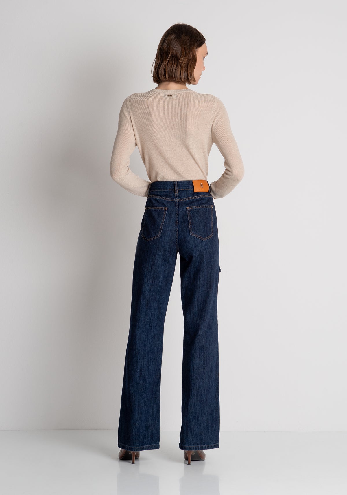 Jeans bootcut in denim con lavaggio scuro FS26WVA001D40993 FRACOMINA