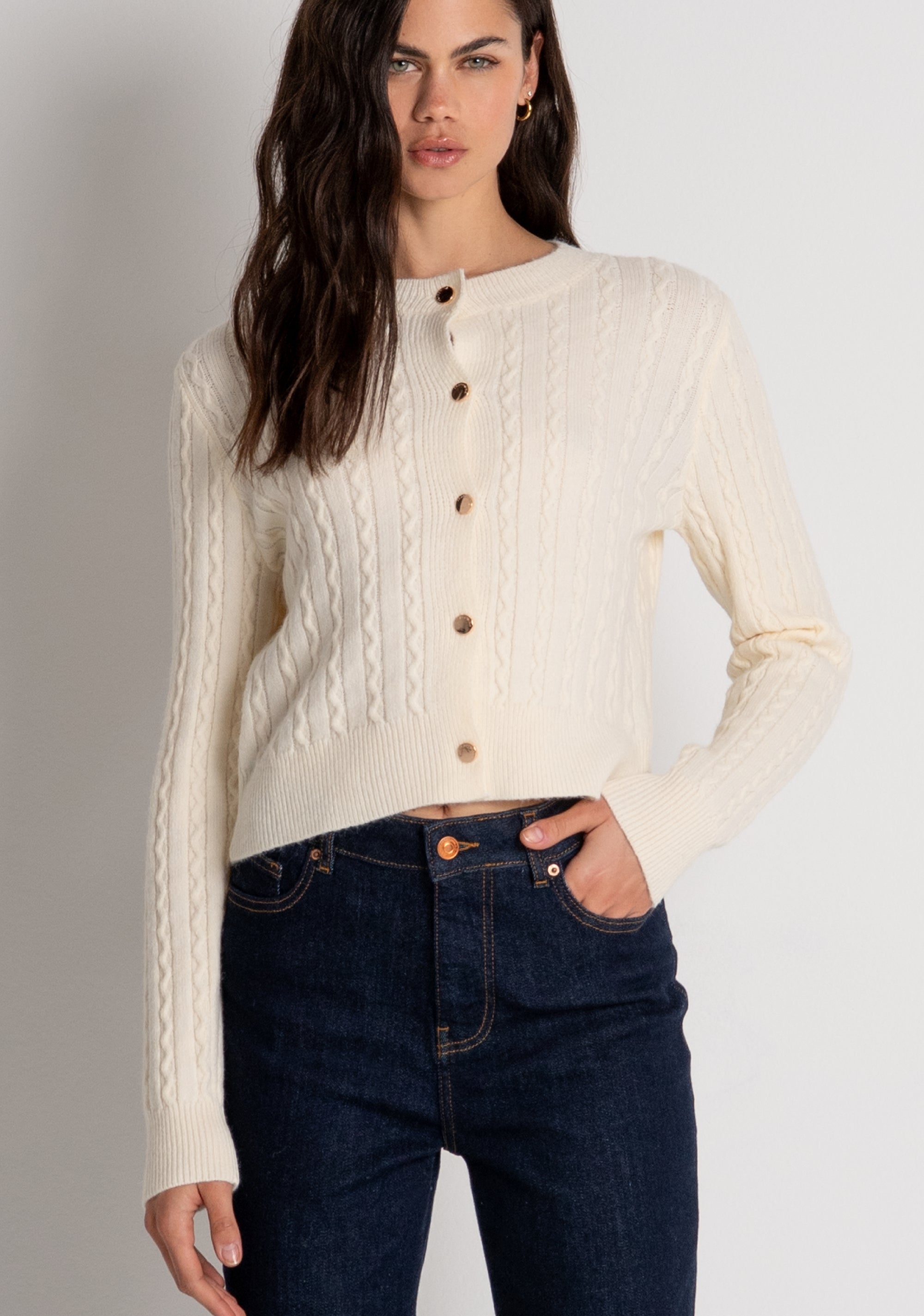 Cardigan regular con punto treccia FRACOMINA — immagine 2 di 5