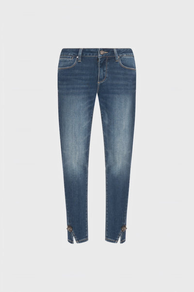 Jeans slim effetto push-up in denim con lavaggio medio