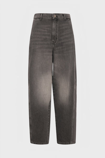 Jeans carrot balloon in denim black con lavaggio medio