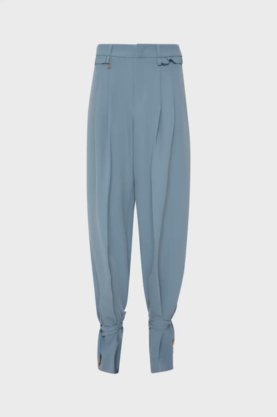 Pantalone carrot in tessuto fluido