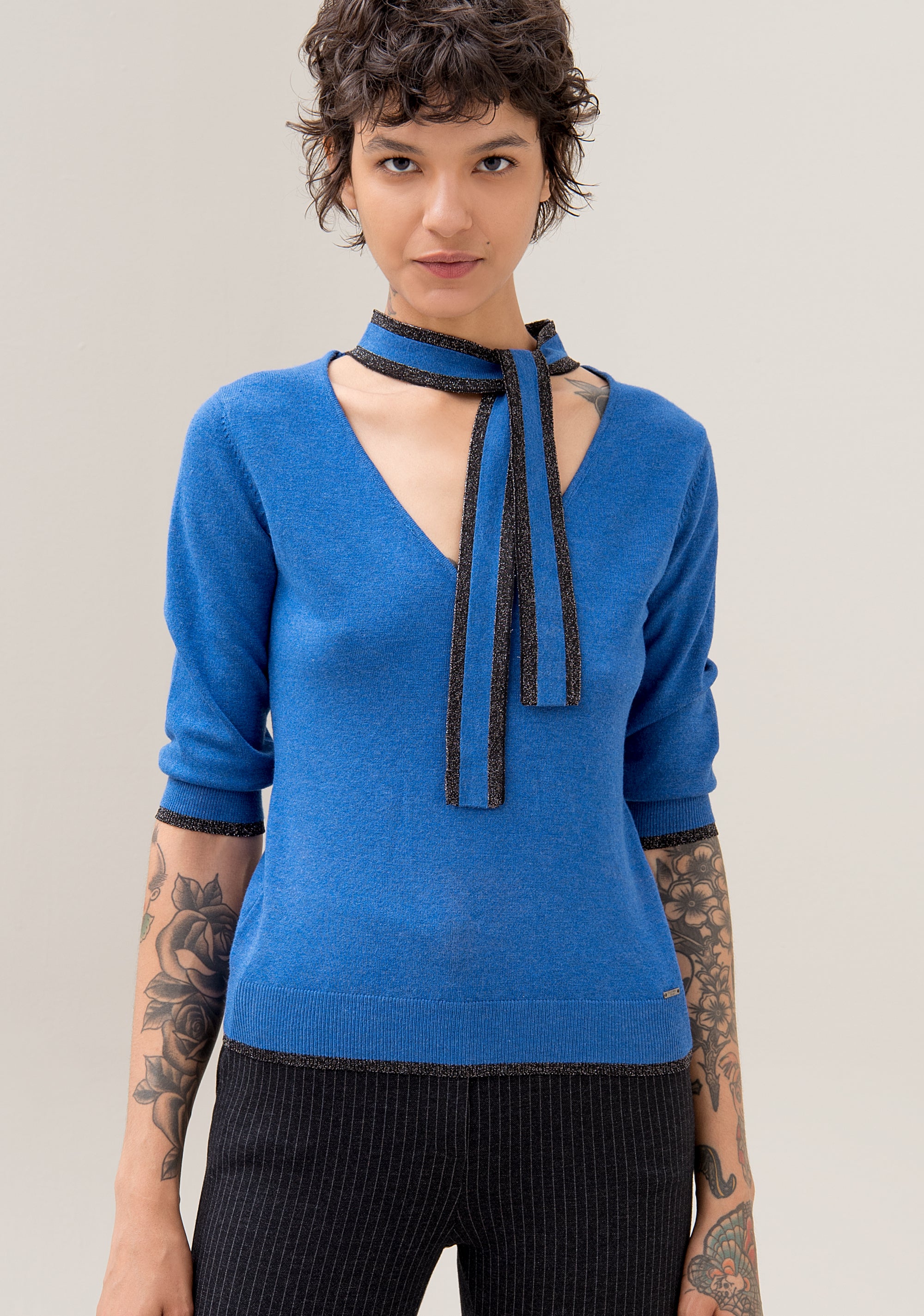 Maglia regular con scollo ampio