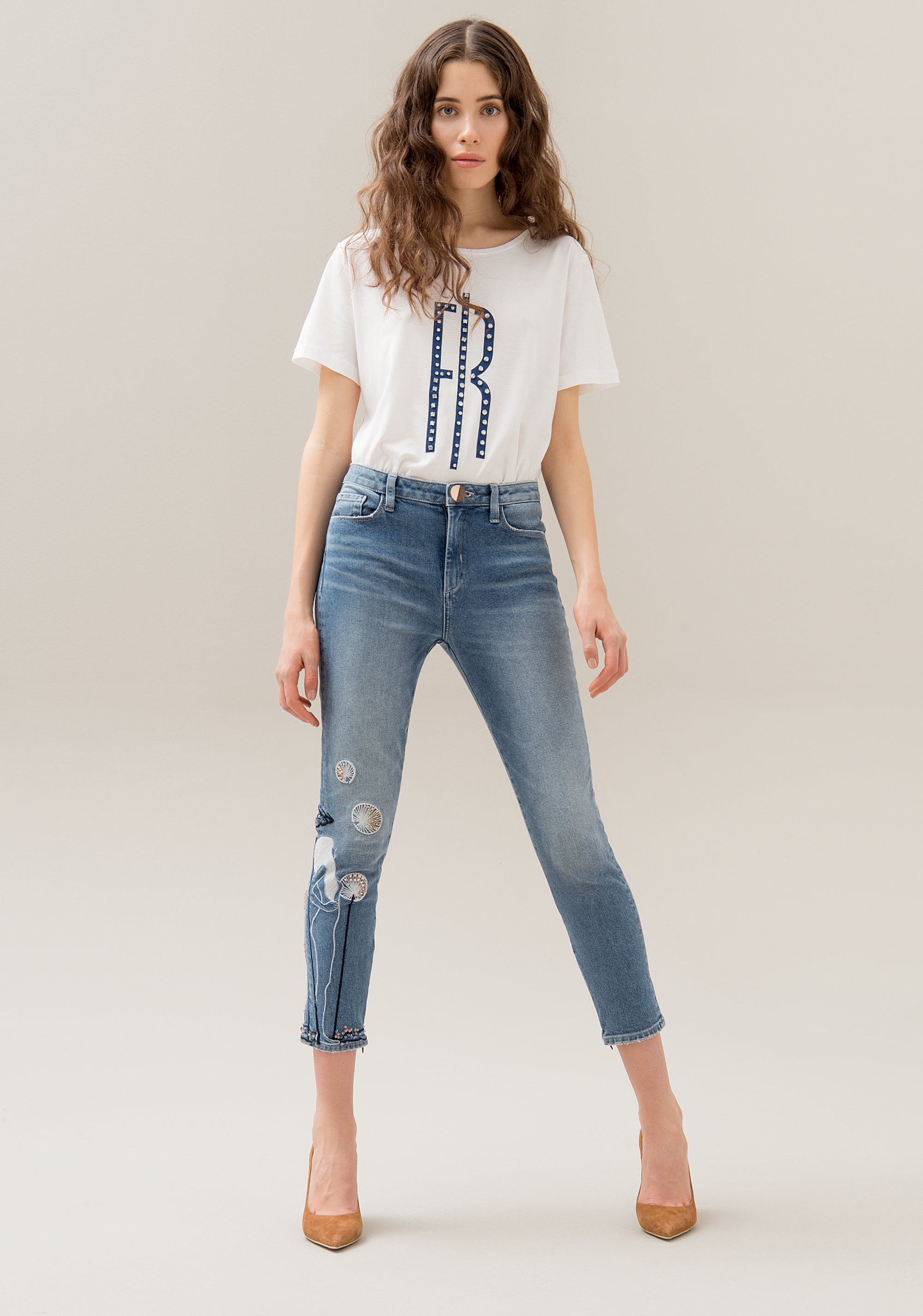 Jeans in denim stretch con lavaggio scuro