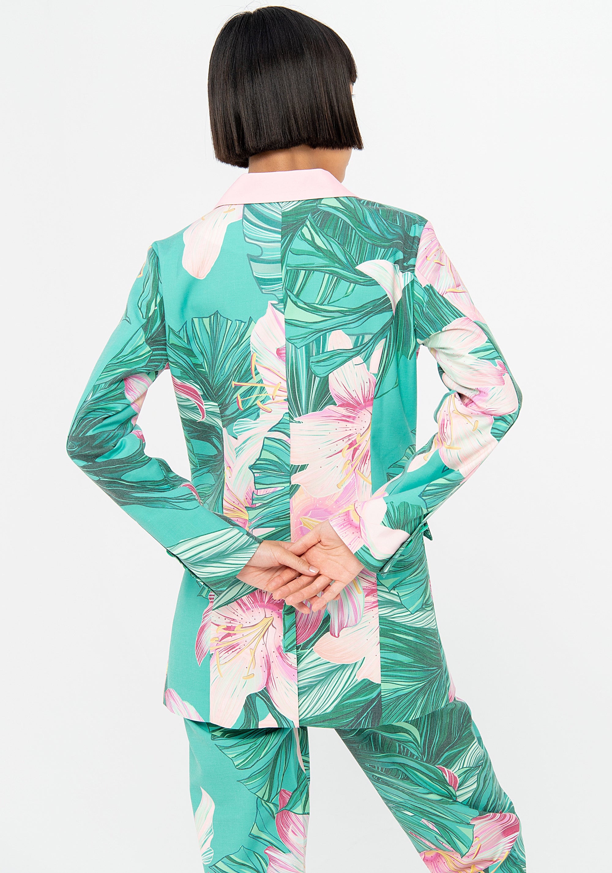 Blazer regular lungo in fantasia tropicale