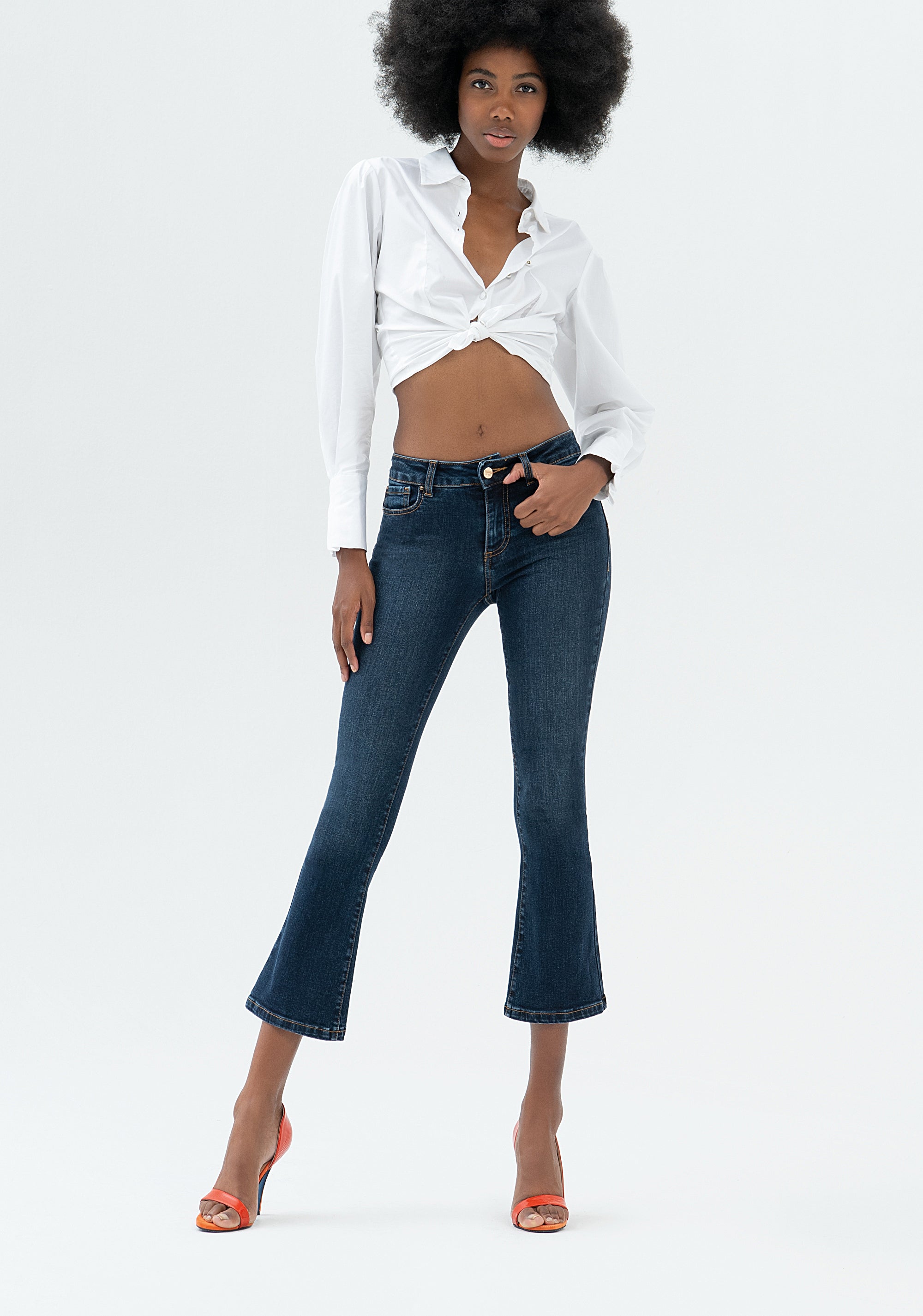 Jeans Bella flare cropped in sofisticato denim stretch