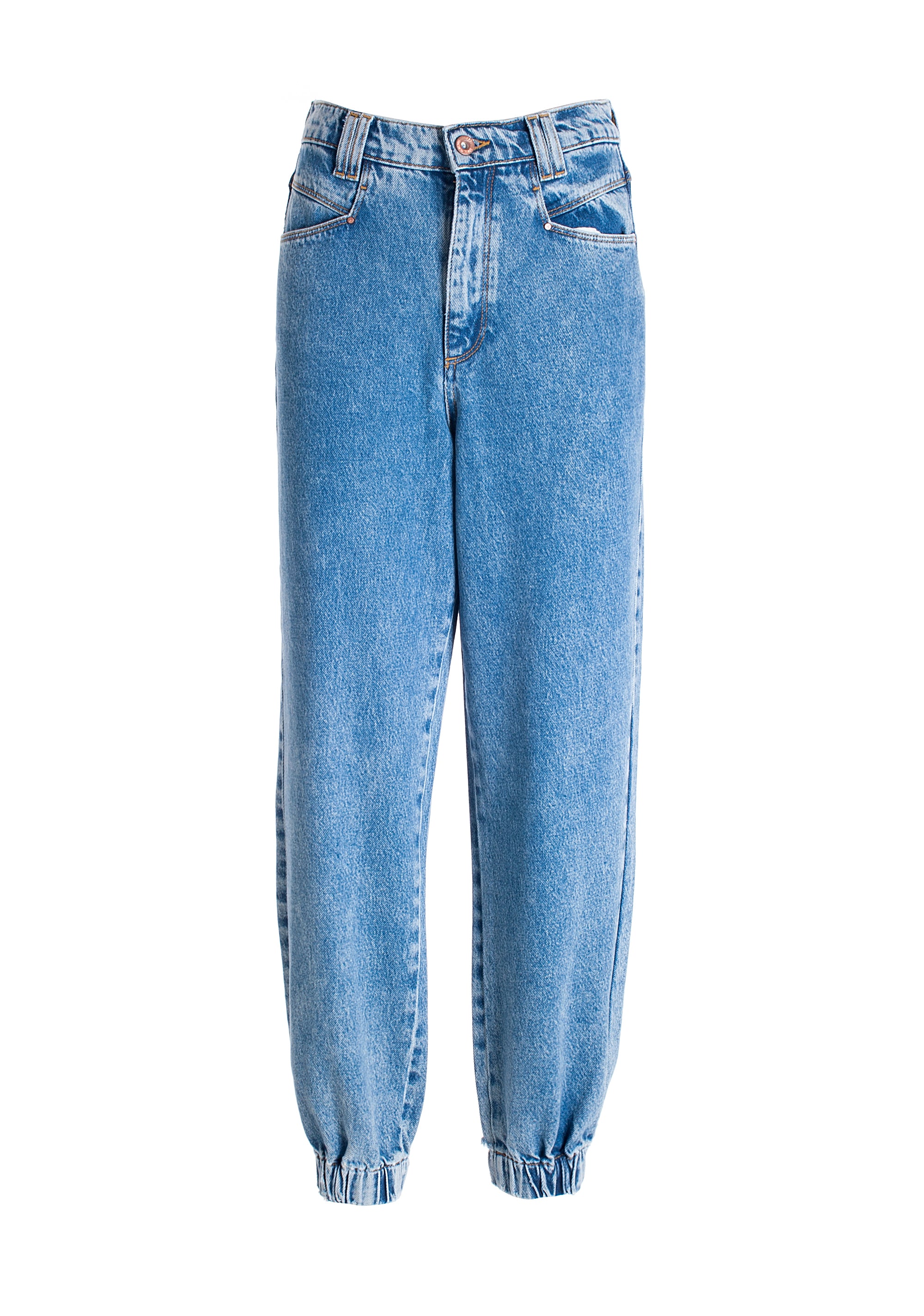 Jeans carrot in denim con lavaggio bleached