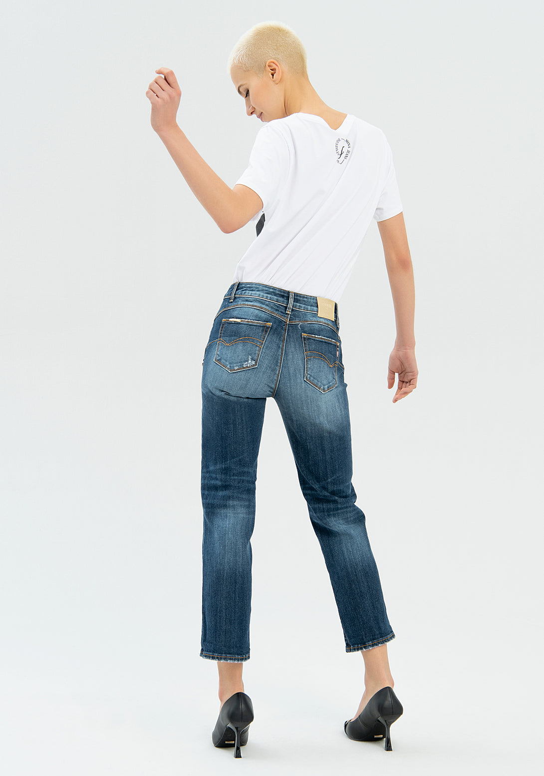 Jeans linea dritta effetto shape up in denim con lavaggio medio-FRACOMINA-FP22WV8010D42002-349-JN-24