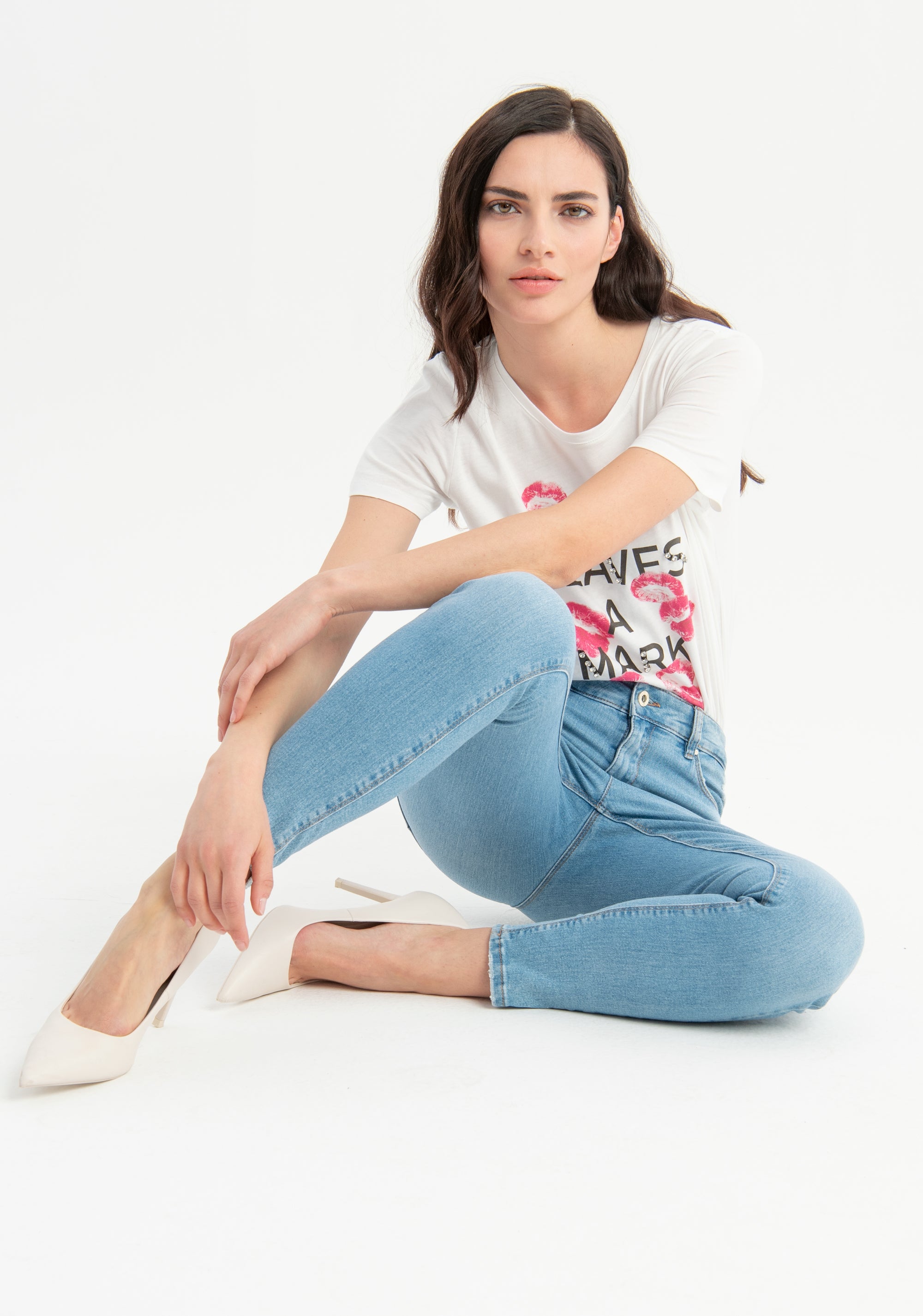 Jeans skinny effetto push up in denim con lavaggio bleached