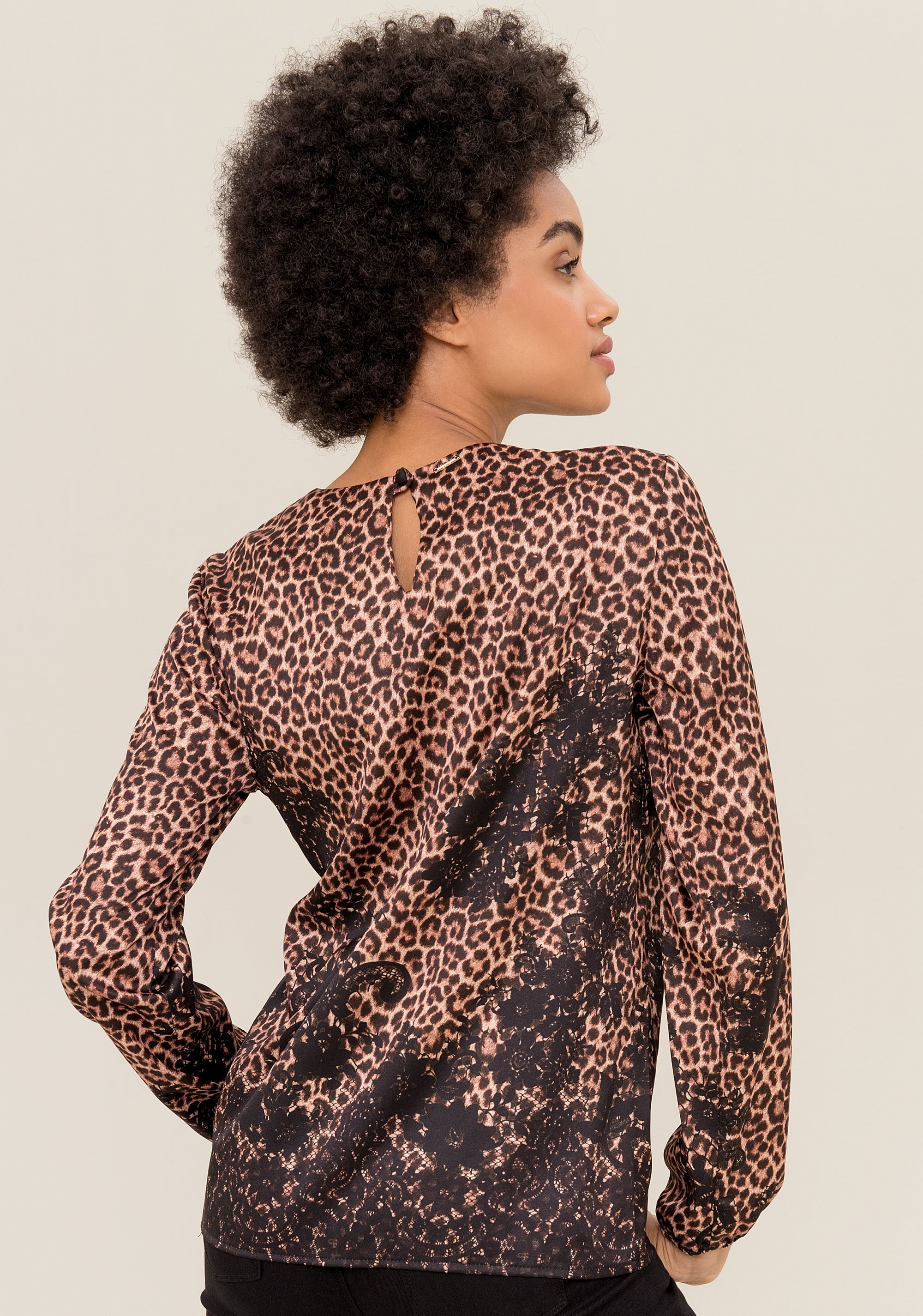 Blusa leopardata con fiocco-Fracomina-FR19FP061