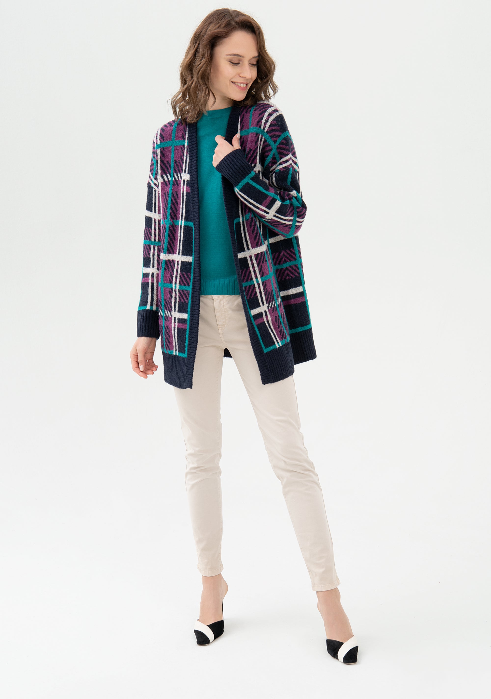 Cardigan over lungo con jacquard disegno tartan