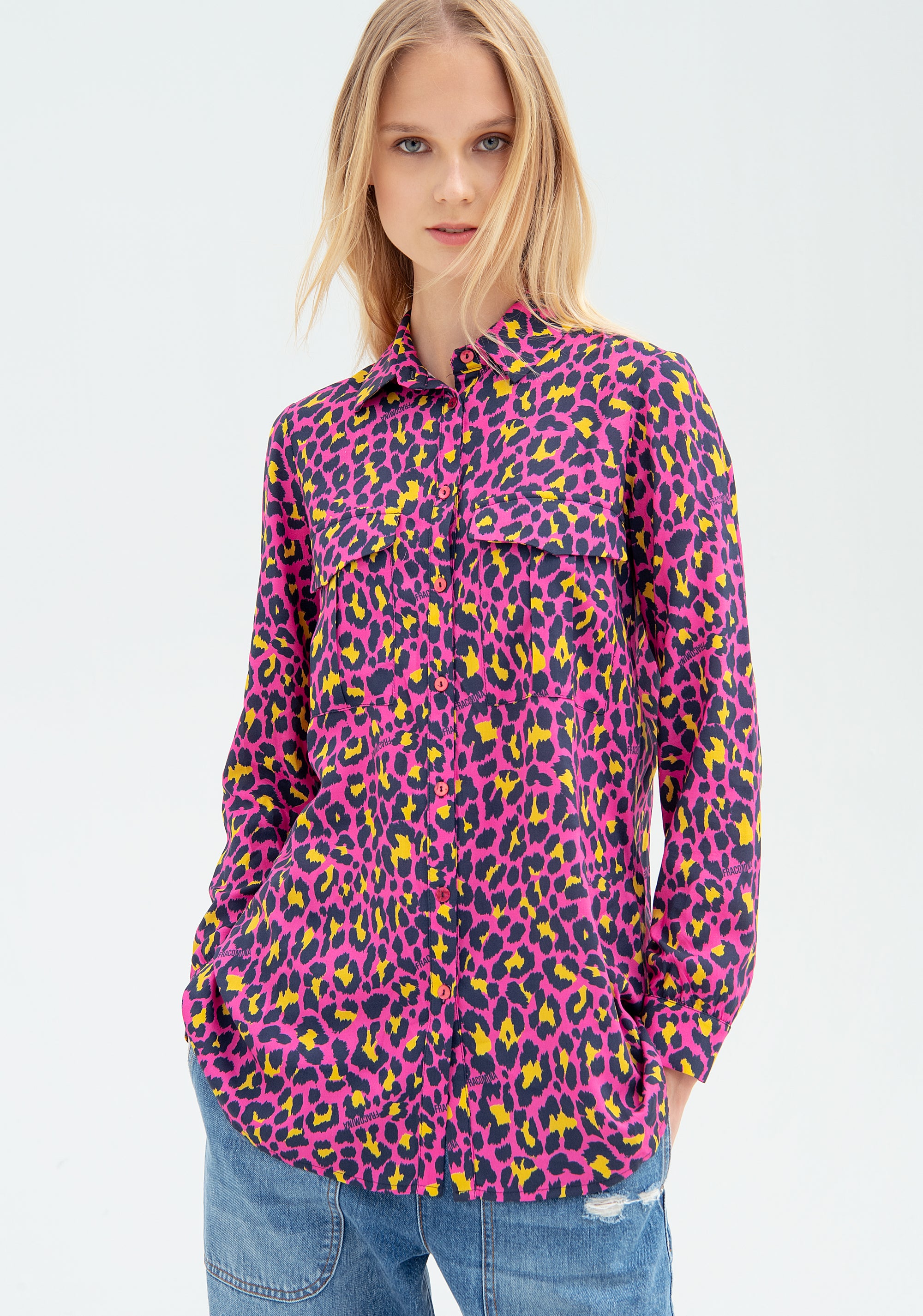 Camicia over lunga in fantasia animalier multicolor