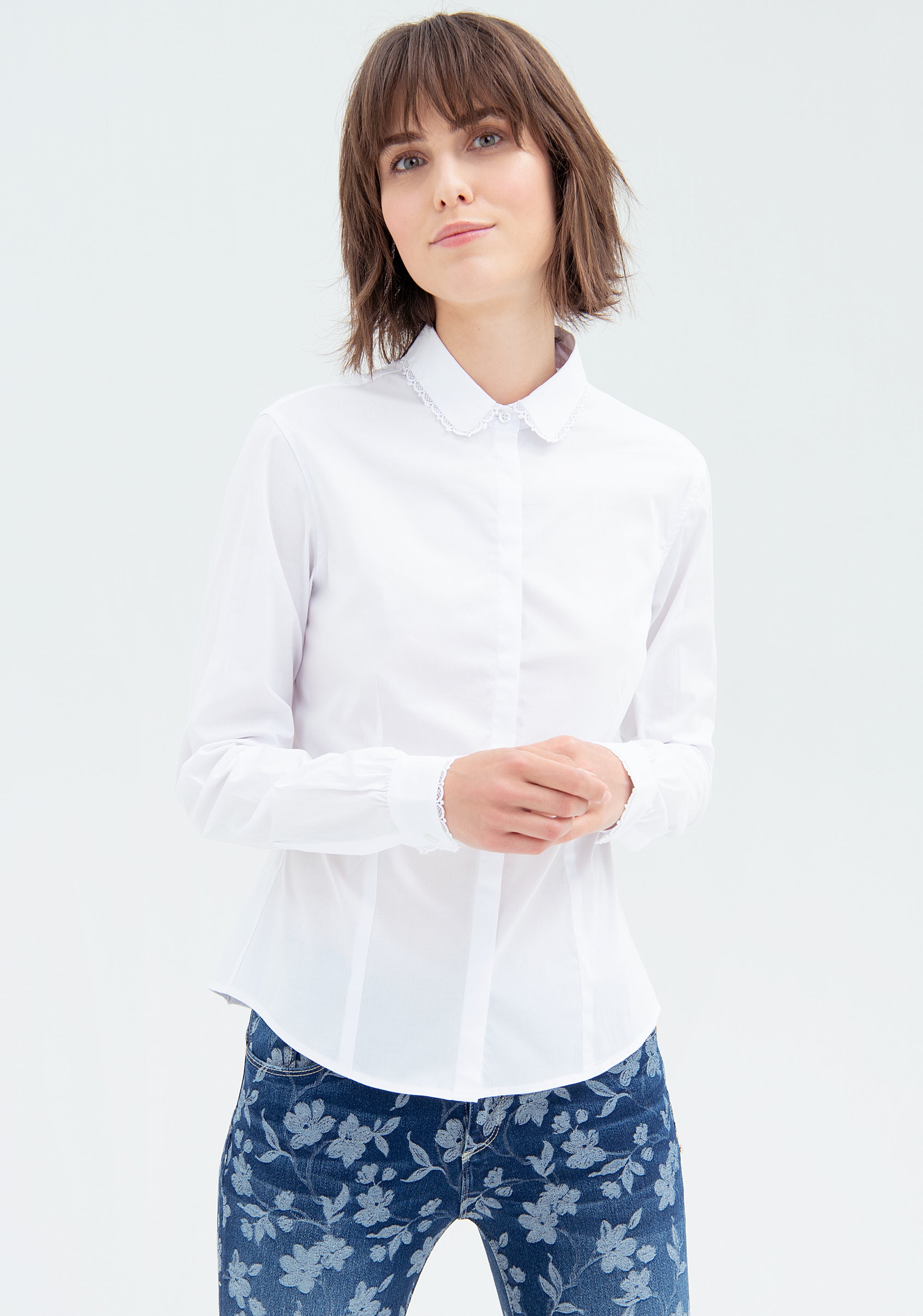 Camicia aderente in popeline stretch